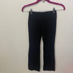 Athleta Flare leggings active Girls Pants Black
8/10